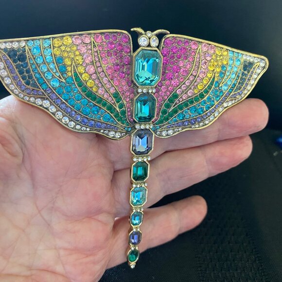 Heidi Daus Goddess of Creativity Brooch - Picture 2 of 10